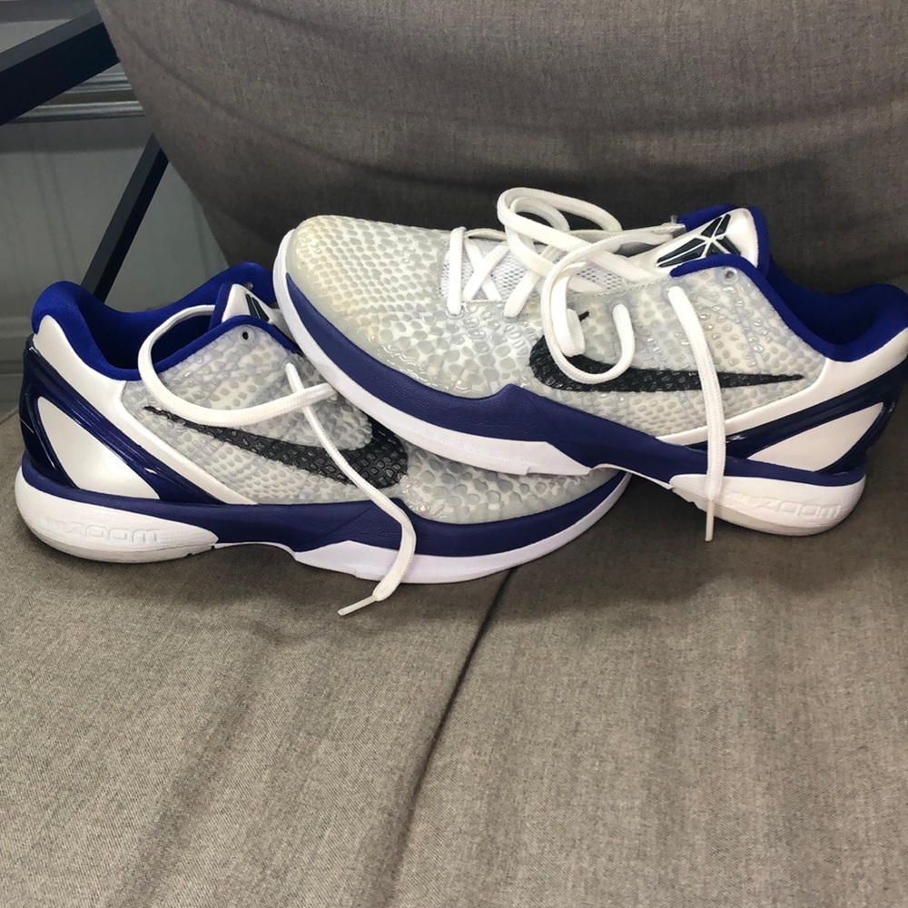 KB Nike Zoom